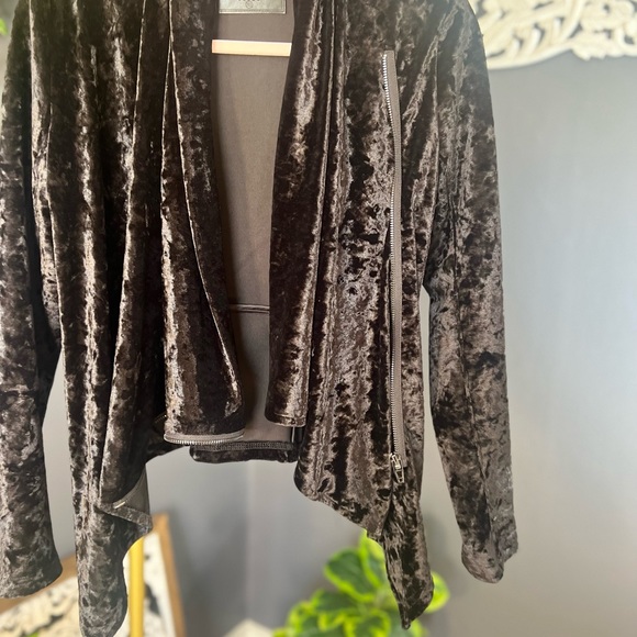 Blank NYC - Picture 14 of 17